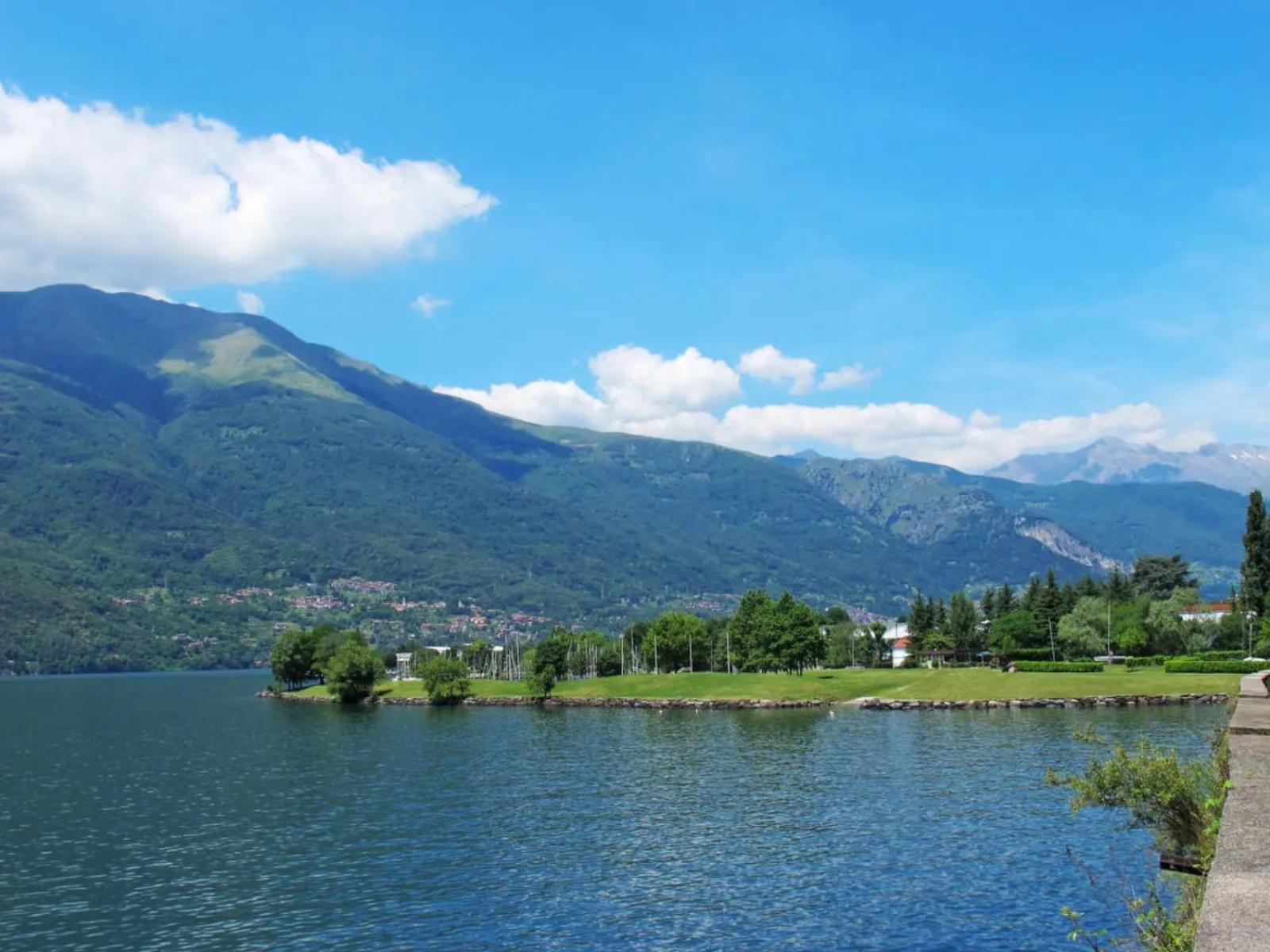 Villa Scalotta - Nature Relax View With Jacuzzi And Dervio